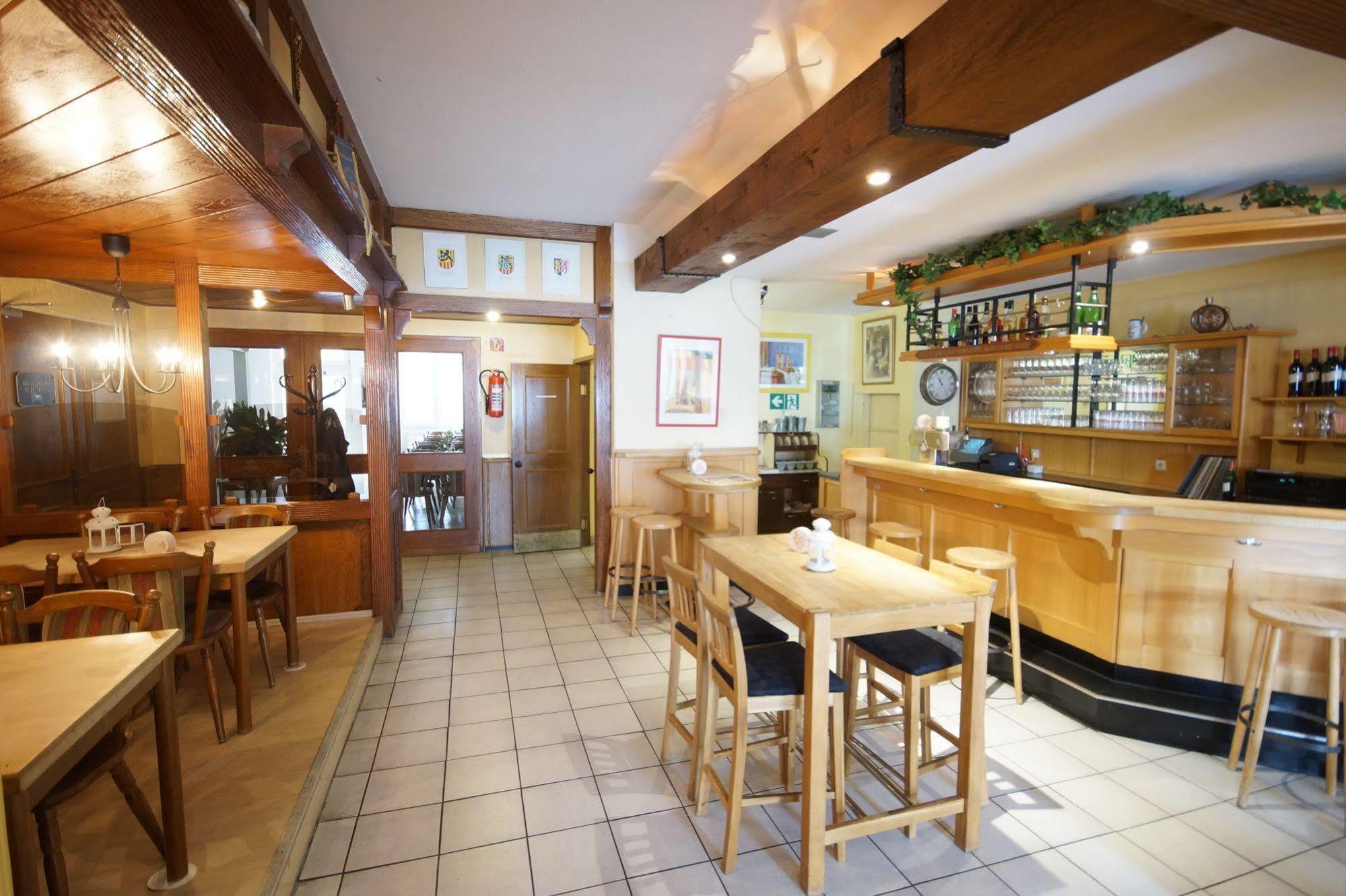 Zum Alten Brauhaus Kerpen  Luaran gambar